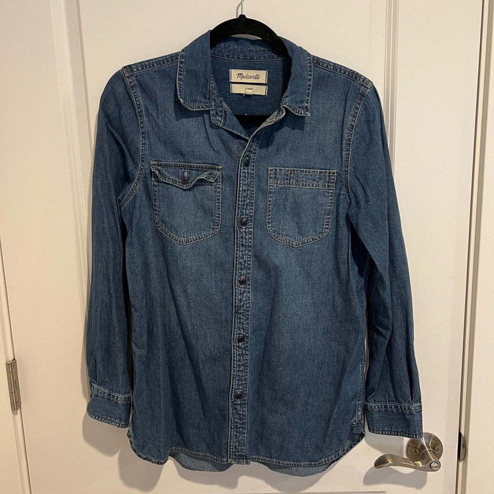 Madewell Women's Blue Denim Button Down Shirt
